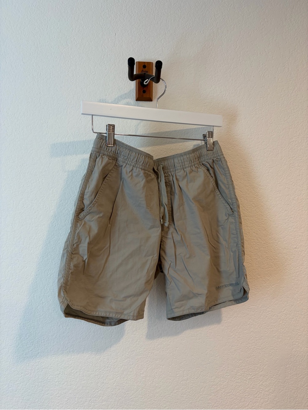 Men's Athletic Drawstring Shorts in Light Taupe